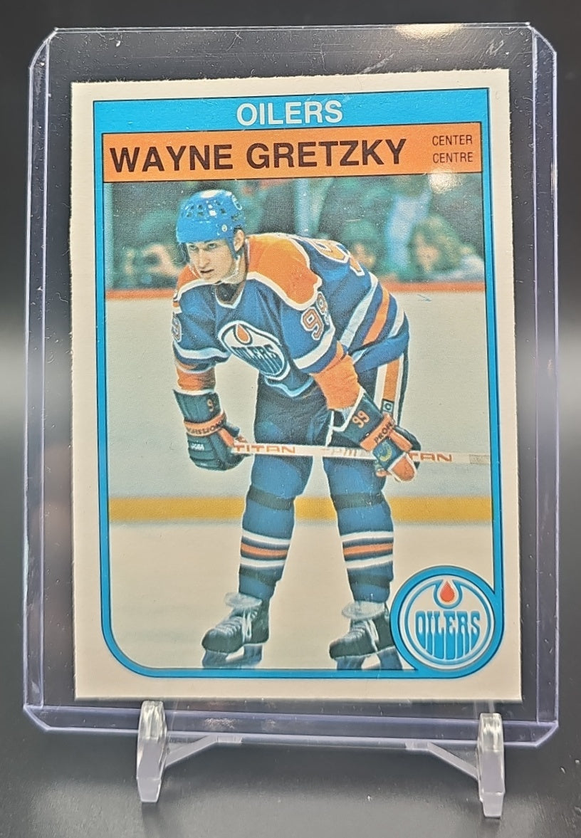 1982-83 O-Pee-Chee Wayne Gretzky #106 UER Oilers image 0