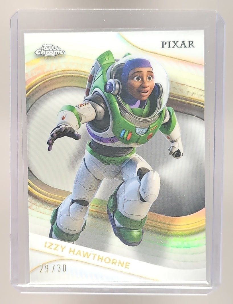 2025 Topps Chrome Disney Izzy Hawthorne #29 White Refractor 29/30 image 0
