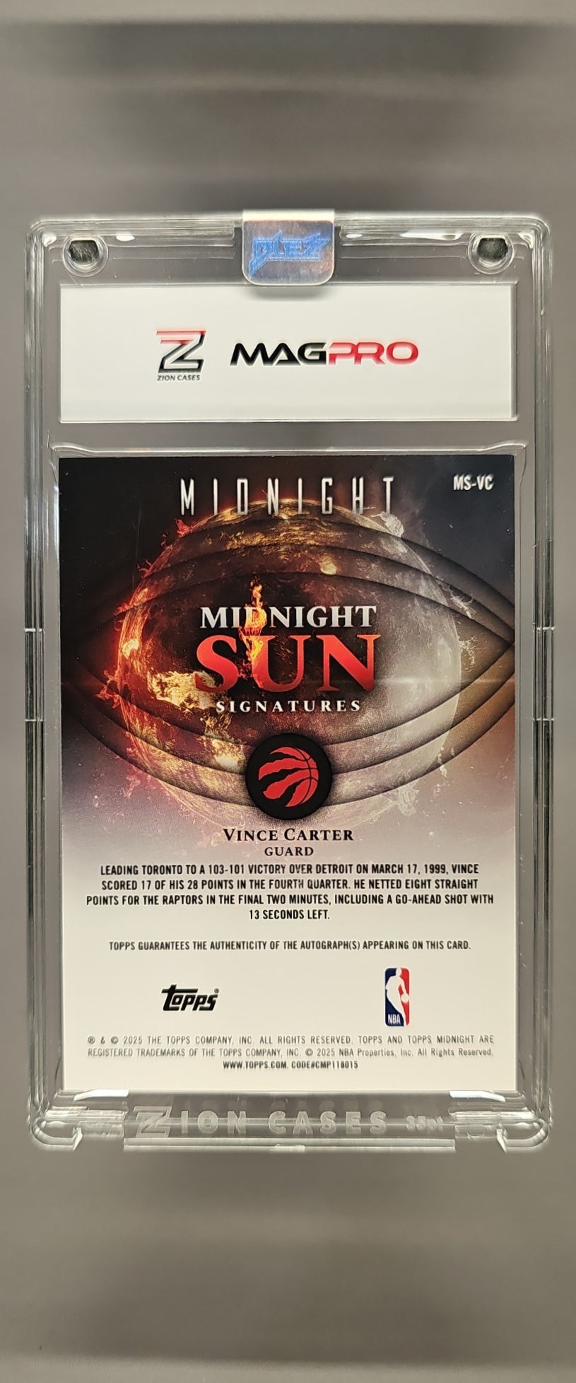 2025 Topps Midnight Vince Carter #MS-VC Sun Signatures Moonrise /25 Auto image 1