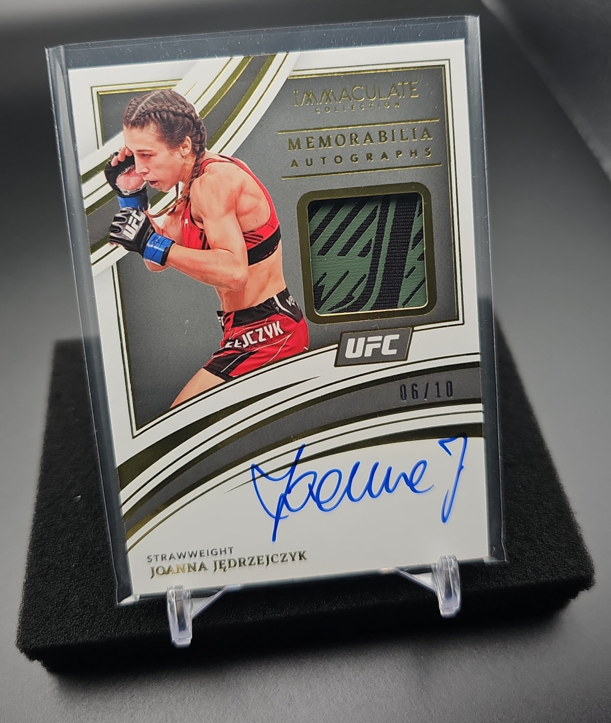 2022 Panini Immaculate Collection UFC Joanna Jedrzejczyk #MA-JJK Memorabilia Auto Gold /10 MEM image 0