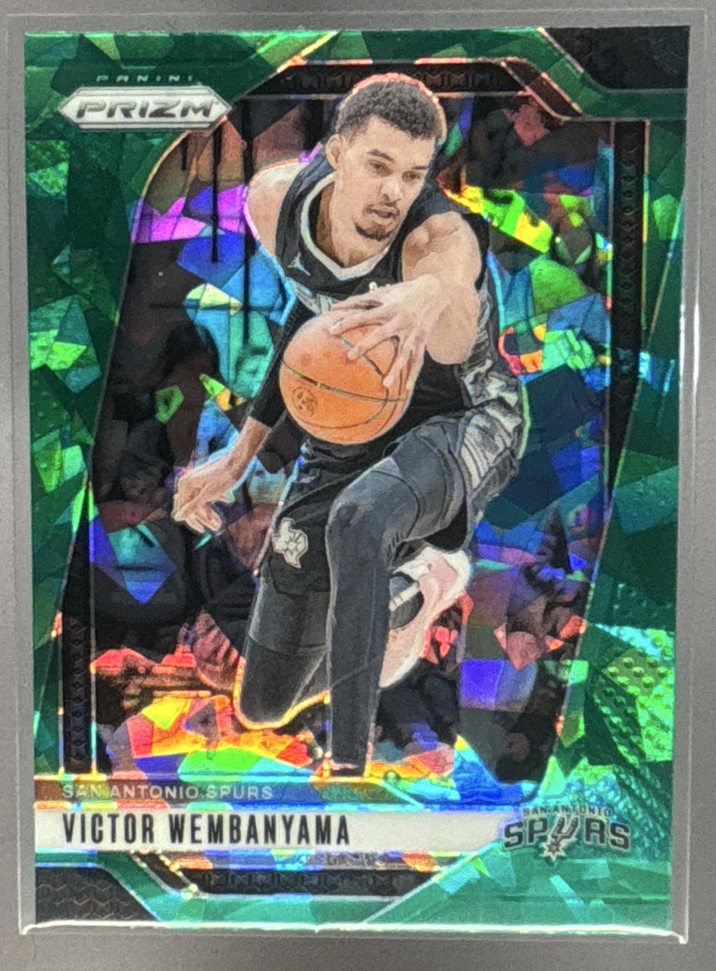 Victor Wembanyama front image