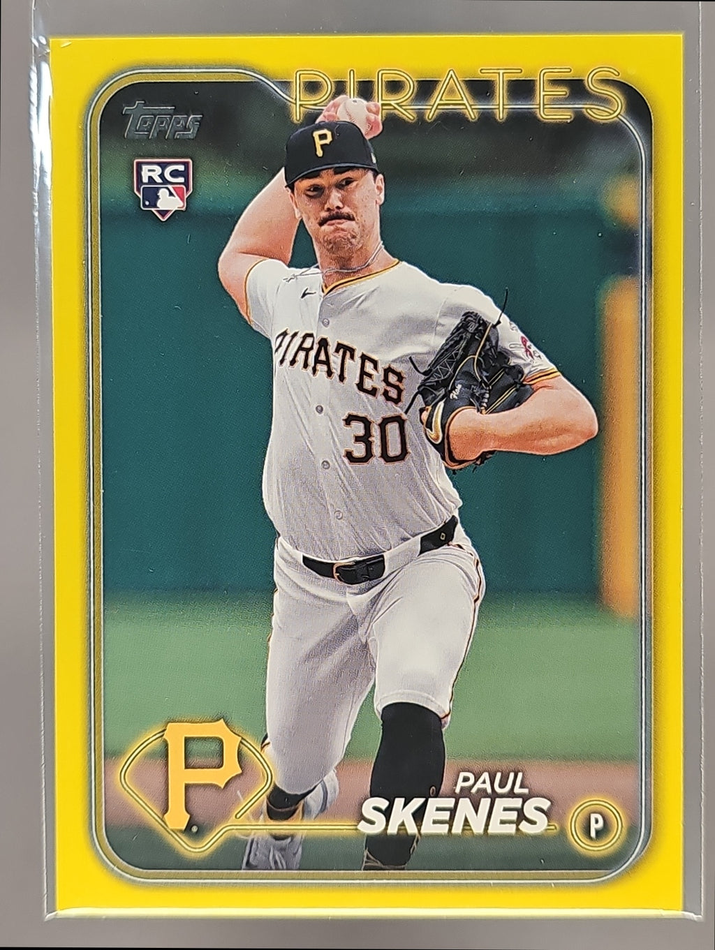 Paul Skenes front image