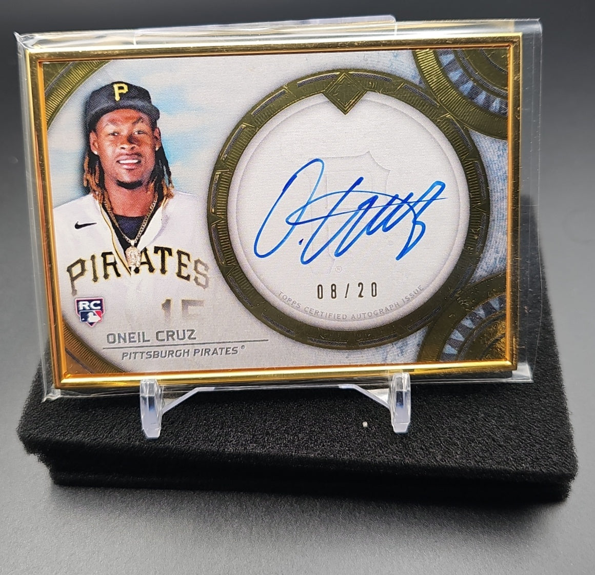 2022 Topps Transcendent Collection Oneil Cruz #TCVA-OC Image Variation Auto /20 RC image 0